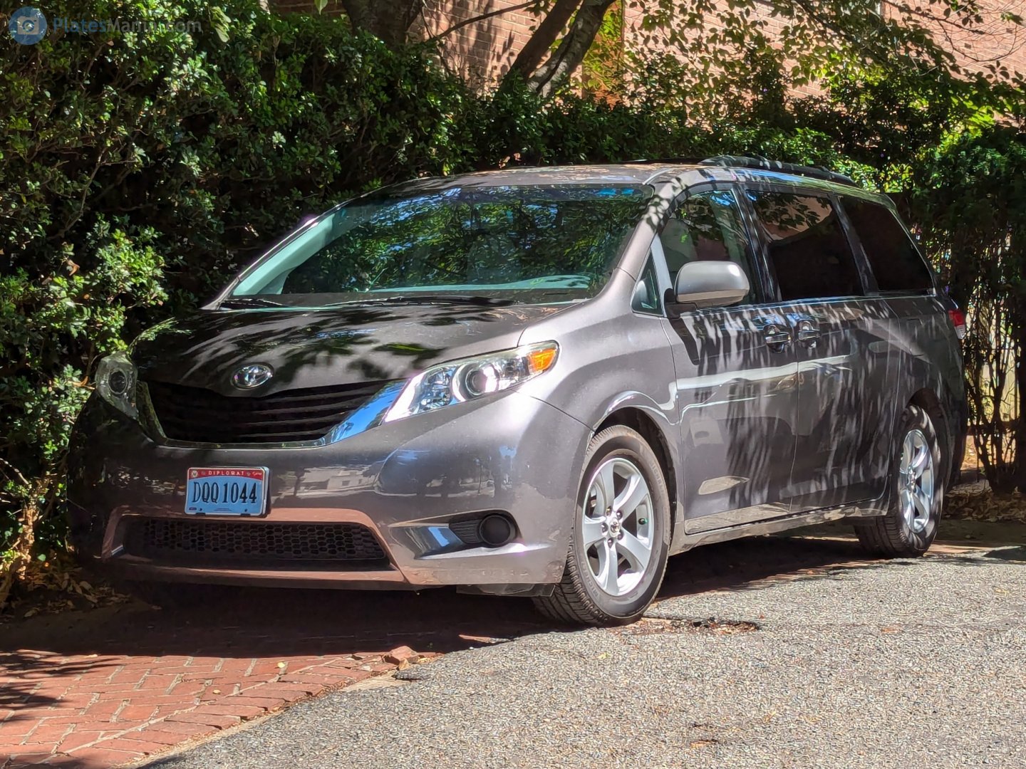 DQQ 1044, Toyota Sienna 3rd gen (XL30), 2010–2020