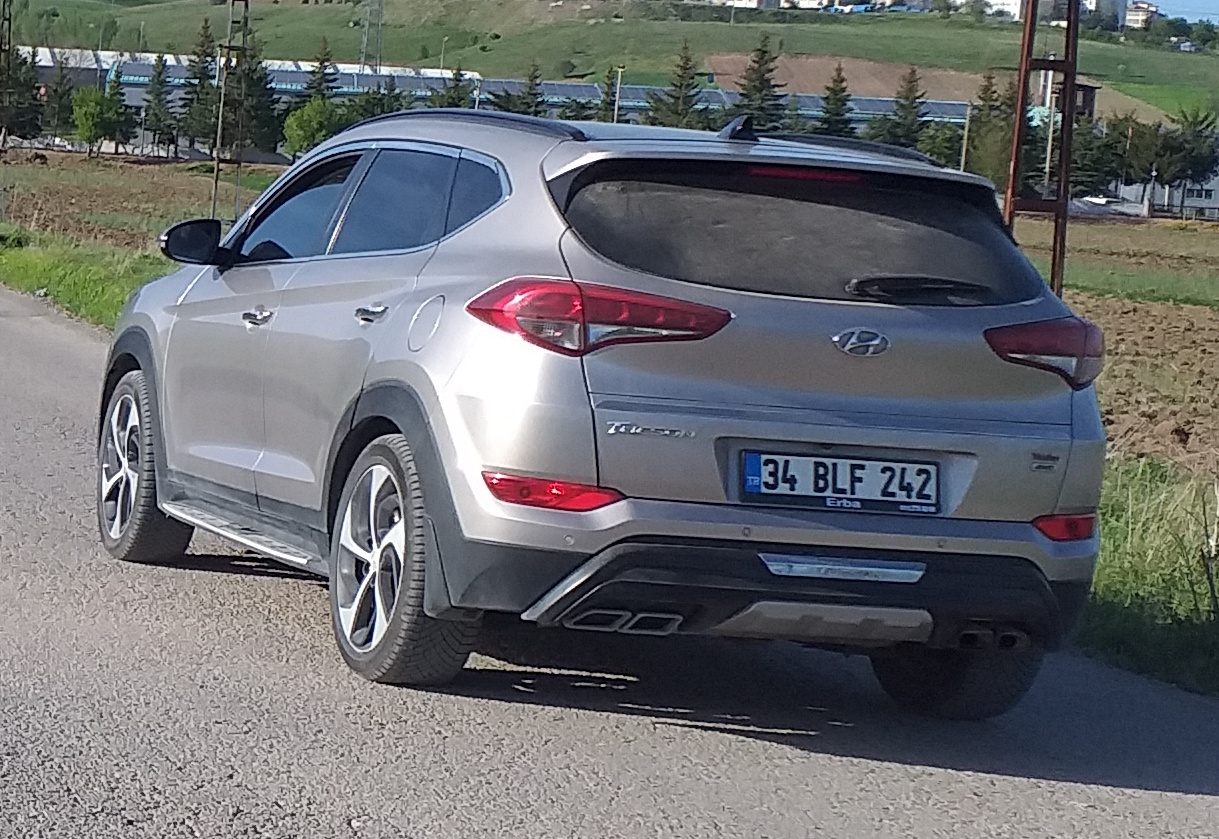 34 BLF 242, Hyundai Tucson 3rd gen (TL), 2015–2018 (–2023 for LATAM-market)