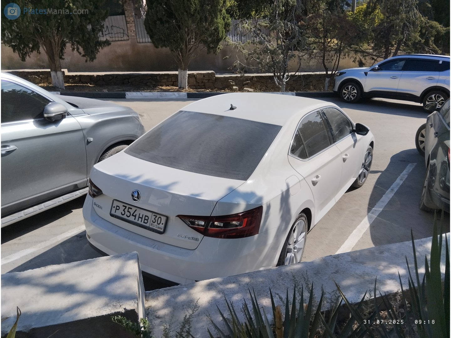 р 354 нв 30, Skoda Superb 