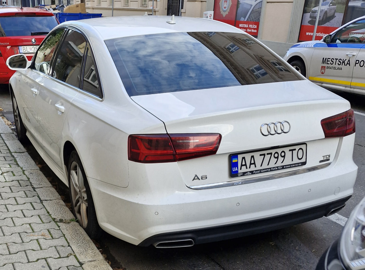 AA 7799 TO, Audi A6 4th gen Sedan (C7/4G2/4GC), 2011–2018