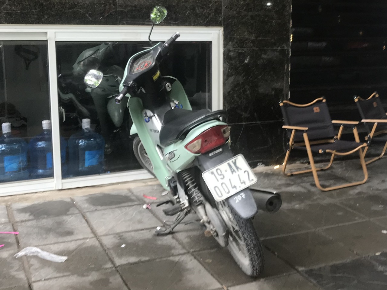 19-AK 004.42, Victoria 