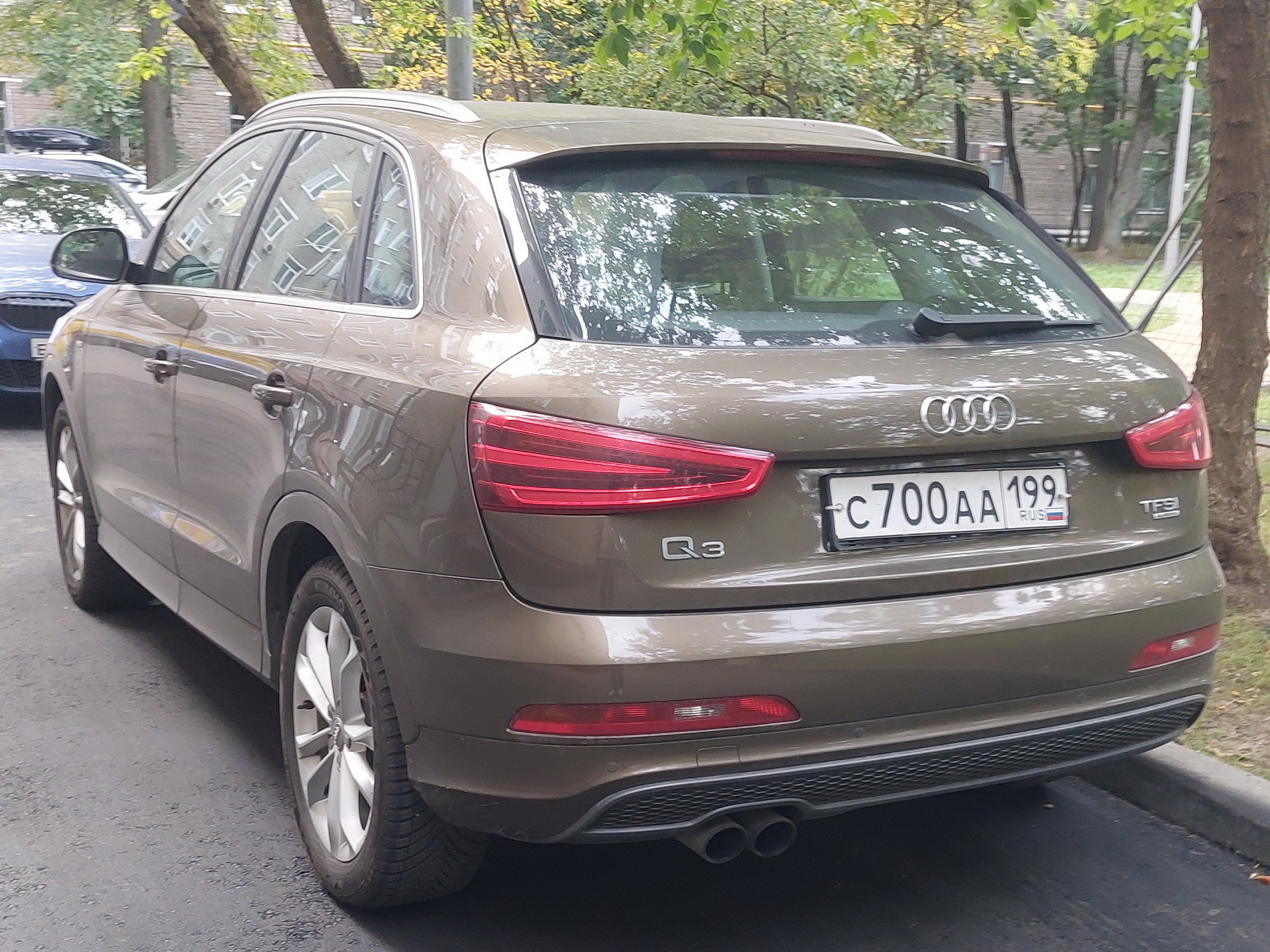 с 700 аа 199, Audi Q3 1st gen (8UB/8UG), 2011–2018
