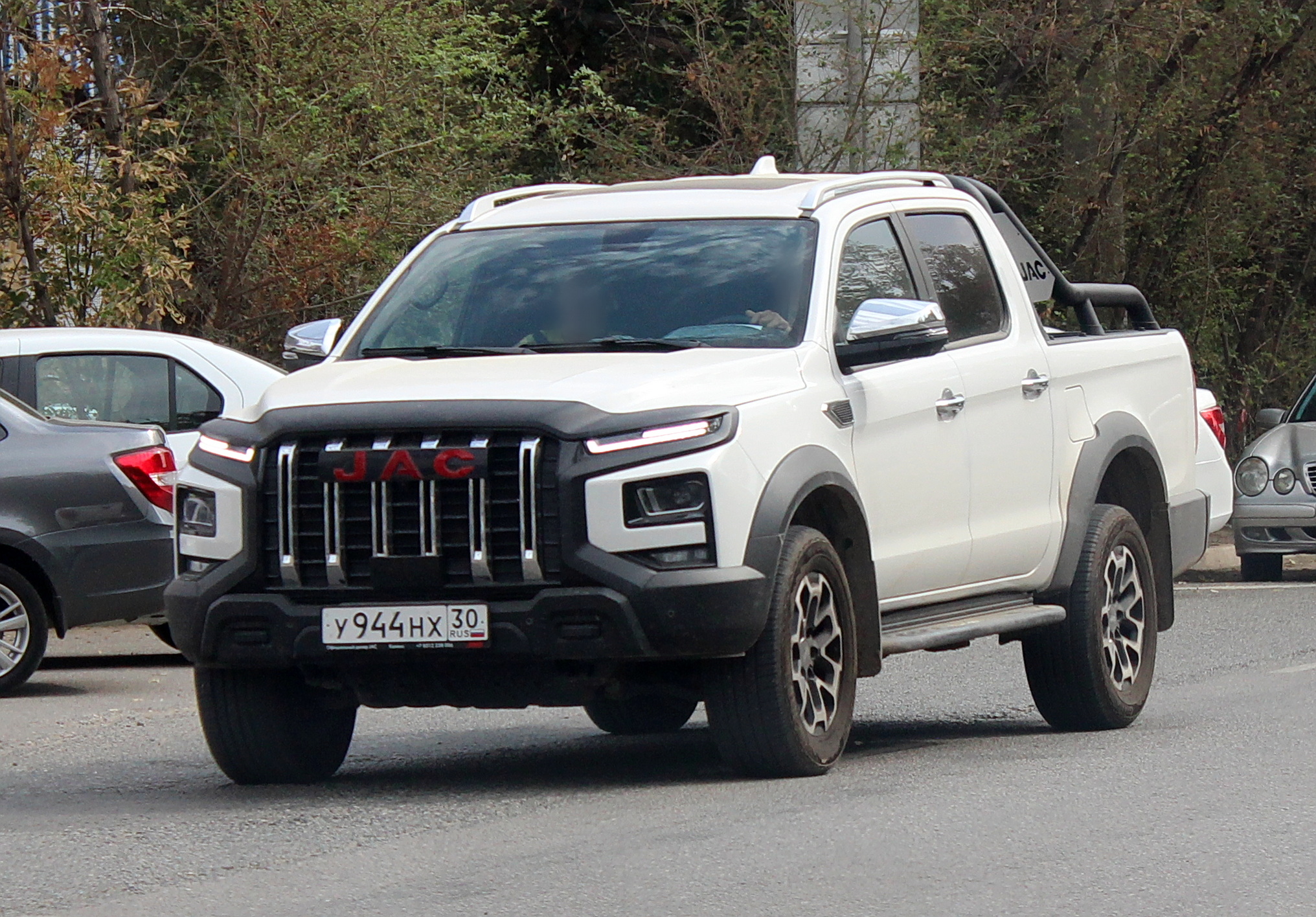 у 944 нх 30, JAC T9 Hunter 