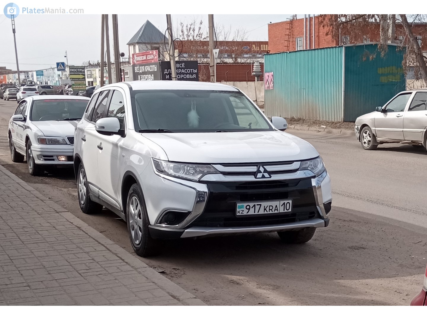 917 KRA 10, Mitsubishi Outlander 3rd gen (GF/GG/ZJ/ZK/ZL), facelift, 2015–2023