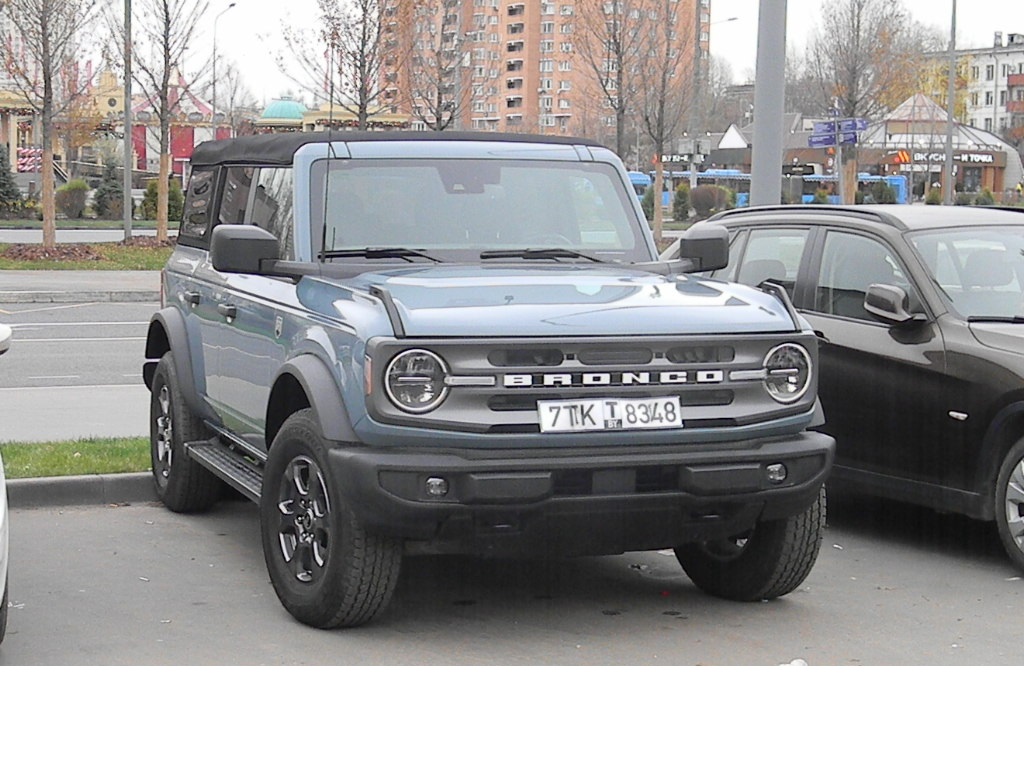 7TK T 8348, Ford Bronco 6th gen 5-door SUV (U725), 2021–