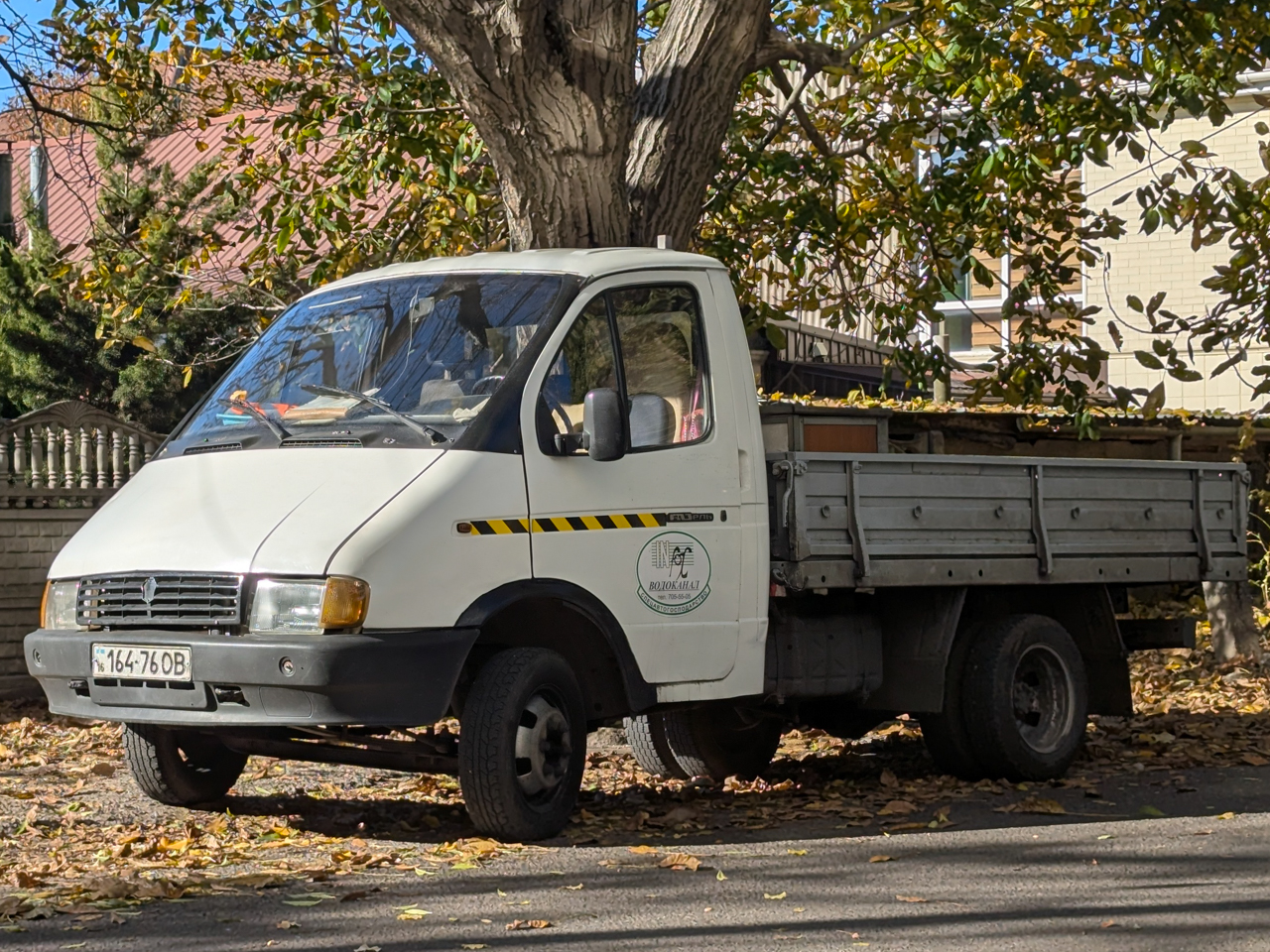 16 164-76 OB, GAZ 3302 ГАЗель 1-3302 Single Cab, 1994–2003