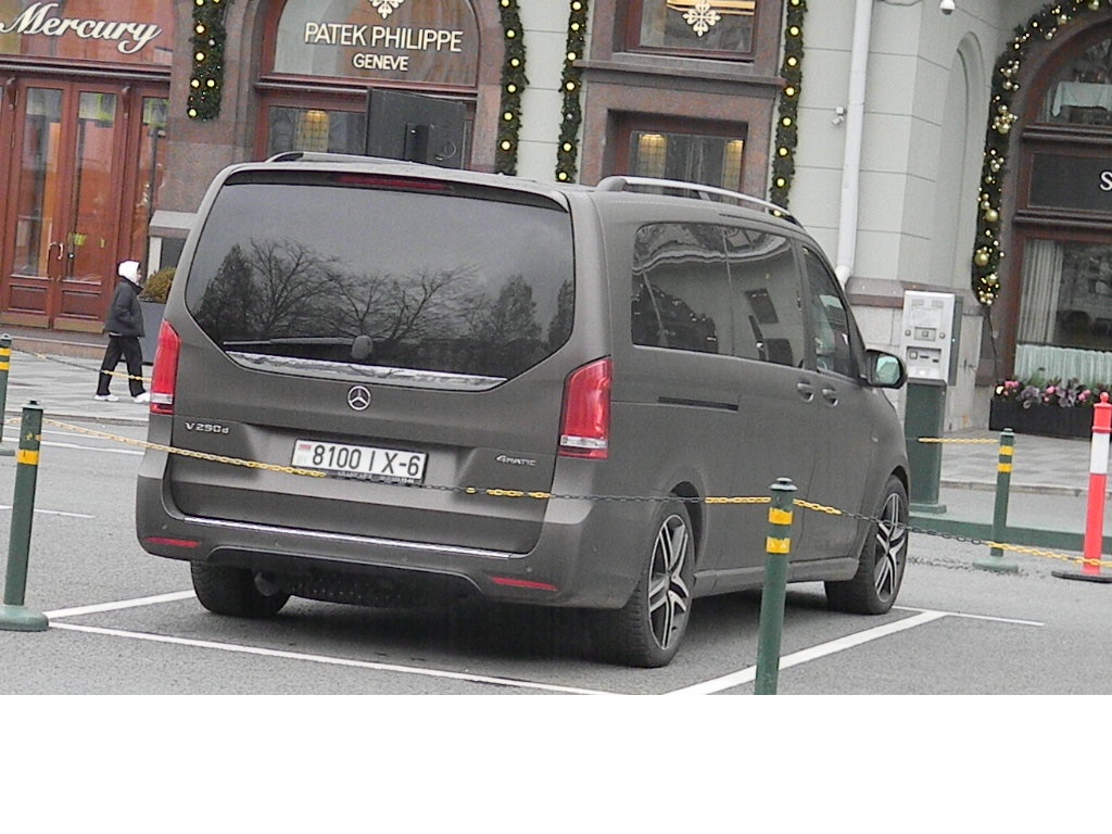 8100 IX-6, Mercedes-Benz V-Klasse 