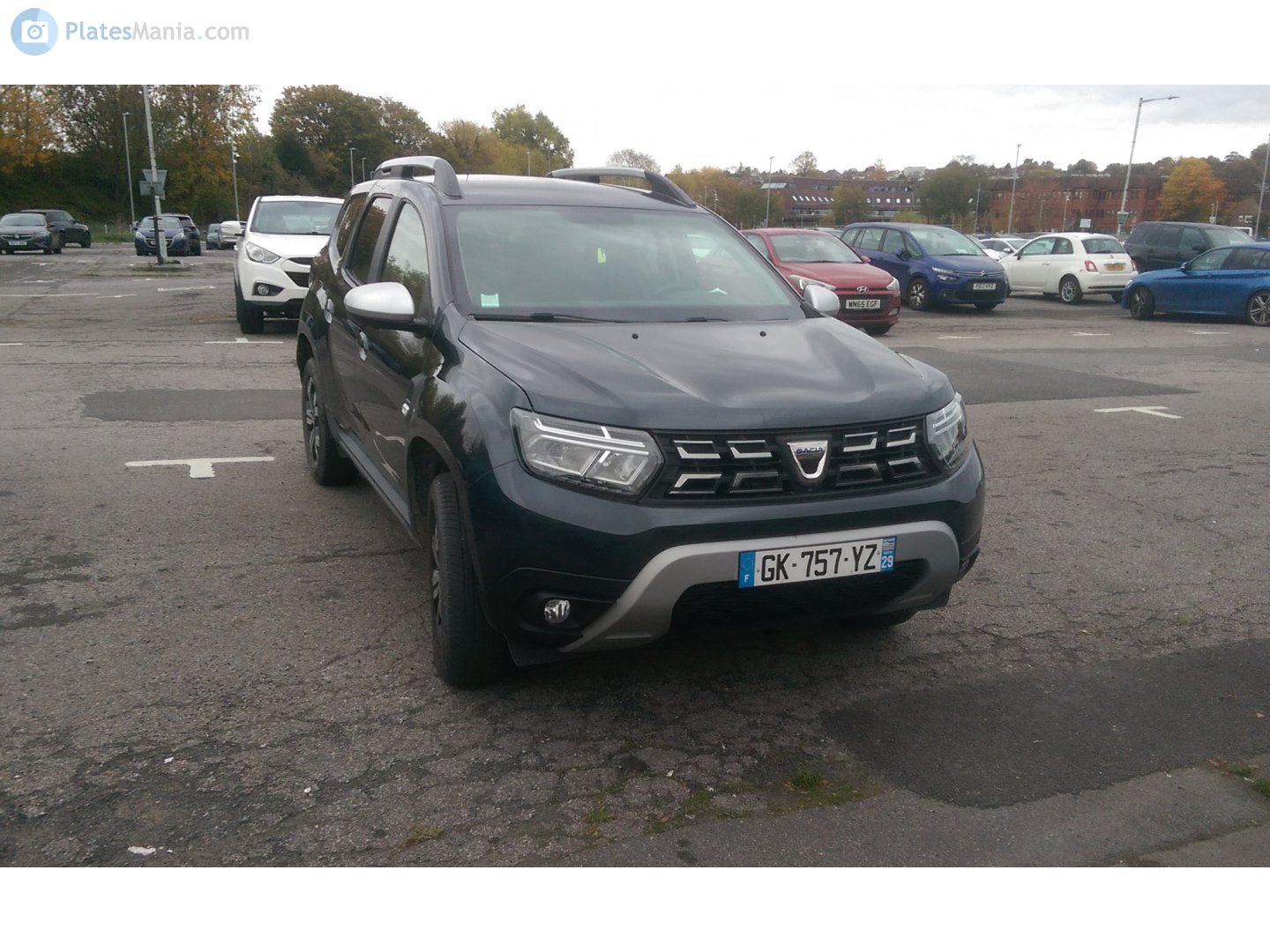 GK-757-YZ, Dacia Duster 