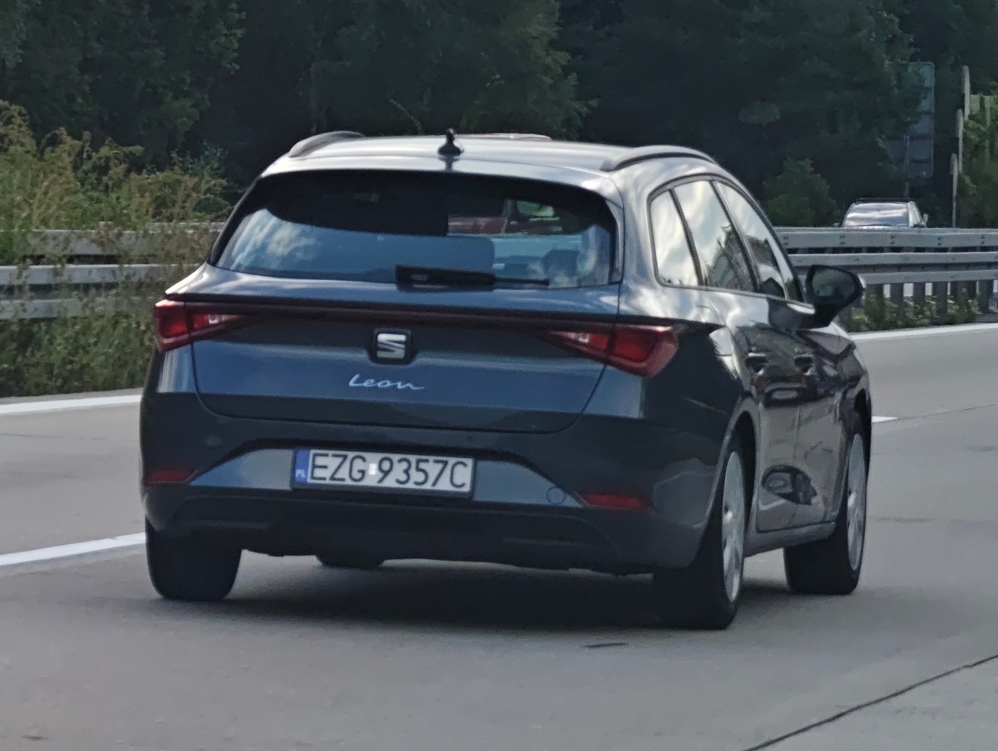 EZG 9357C, SEAT León 3rd gen SportsTourer (5F5/5F8), 2013–2020