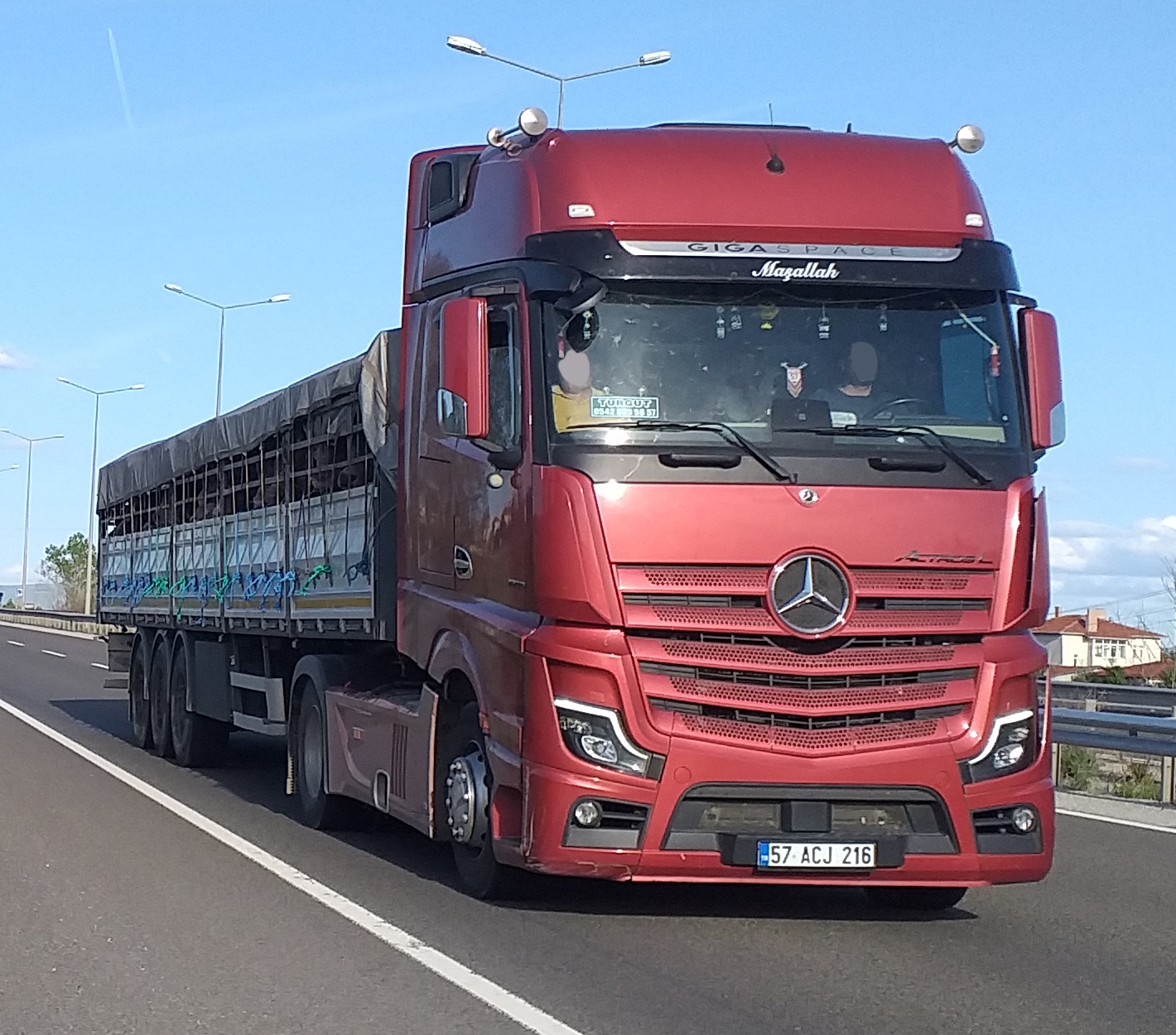57 ACJ 216, Mercedes-Benz Actros 3rd gen (MP4/MP5), 2011–