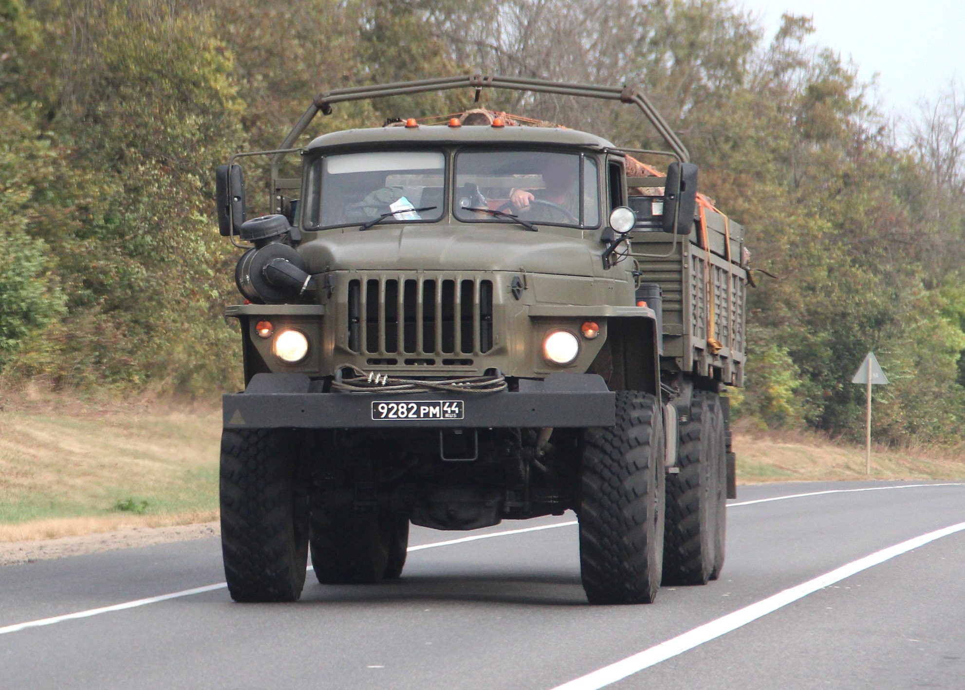 9282 рм 44, Ural (UralAZ) 4320/5557 4320/5557 6×6, 1977–