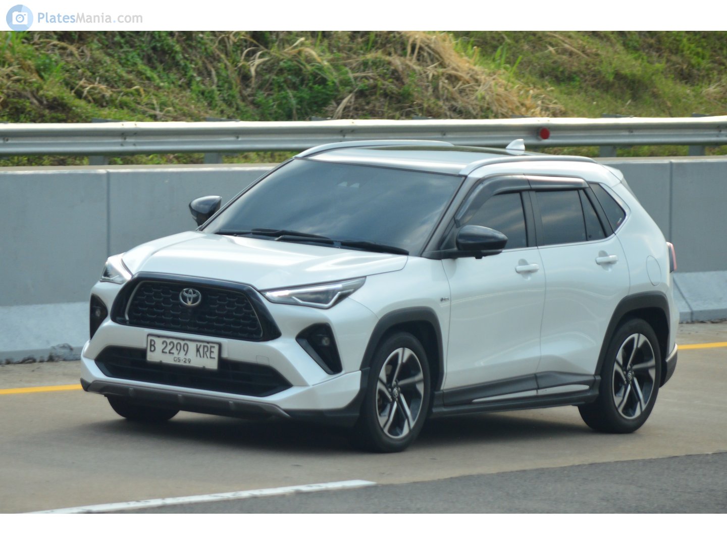 B 2299 KRE, Toyota Yaris Cross 1st gen (AC200; Asia- and LATAM-market), 2023–
