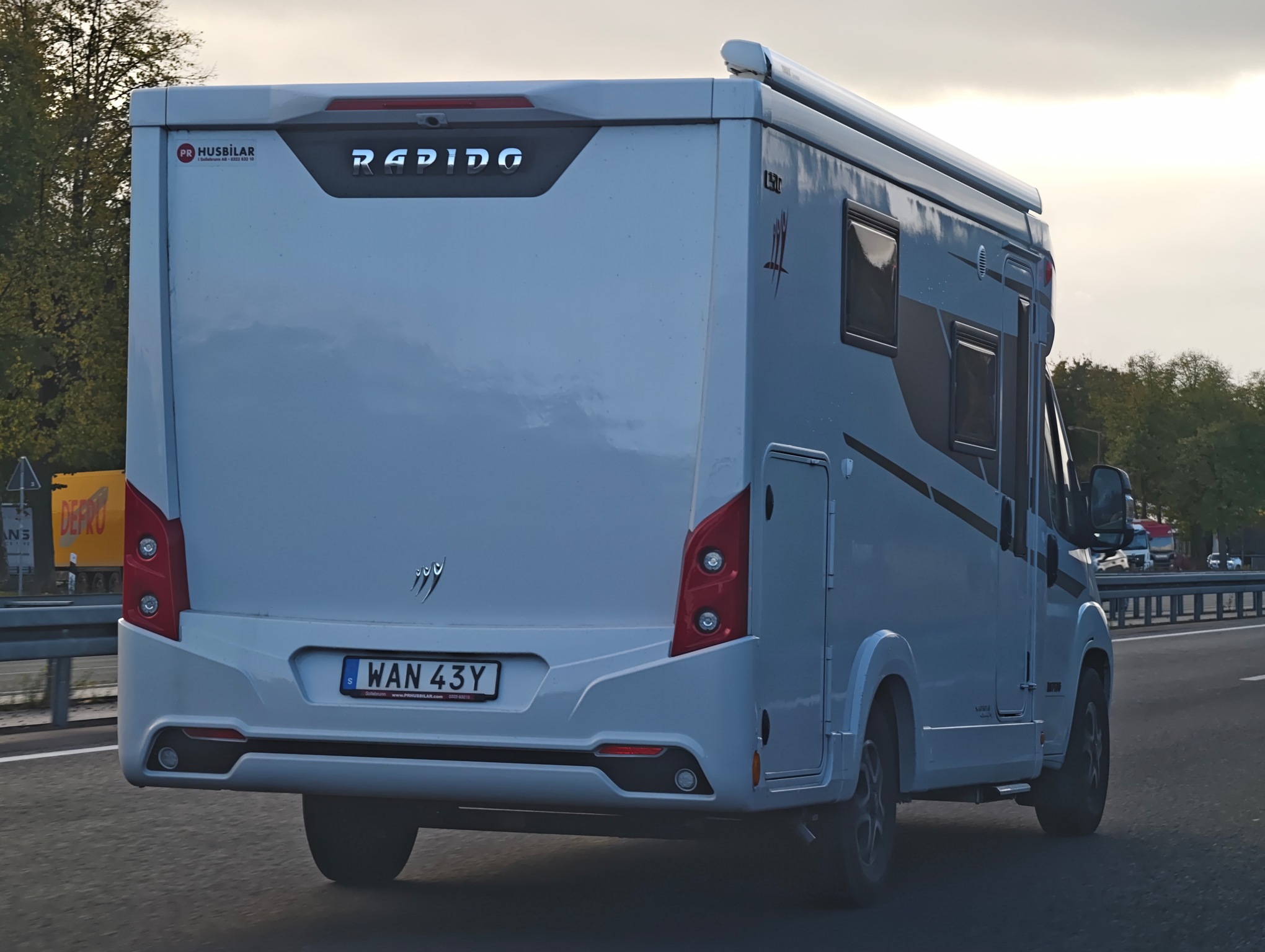 WAN 43Y, Rapido C-Series 