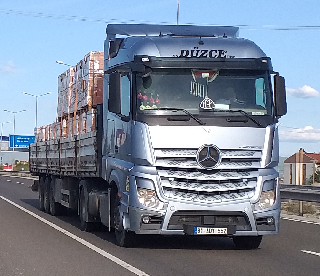 81 ADY 552, Mercedes-Benz Actros 3rd gen (MP4/MP5), 2011–
