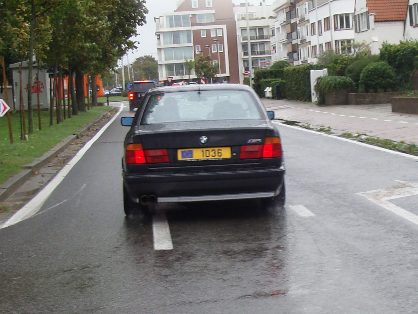 1036, BMW M5 2nd gen Sedan (E34), 1988–1995