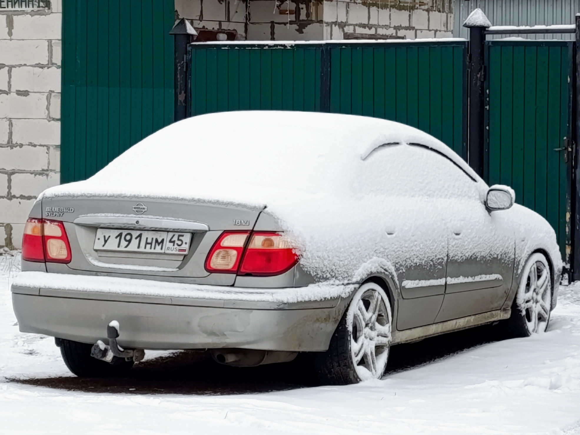 у 191 нм 45, Nissan Bluebird Sylphy 1st gen (G10), 2000–2005