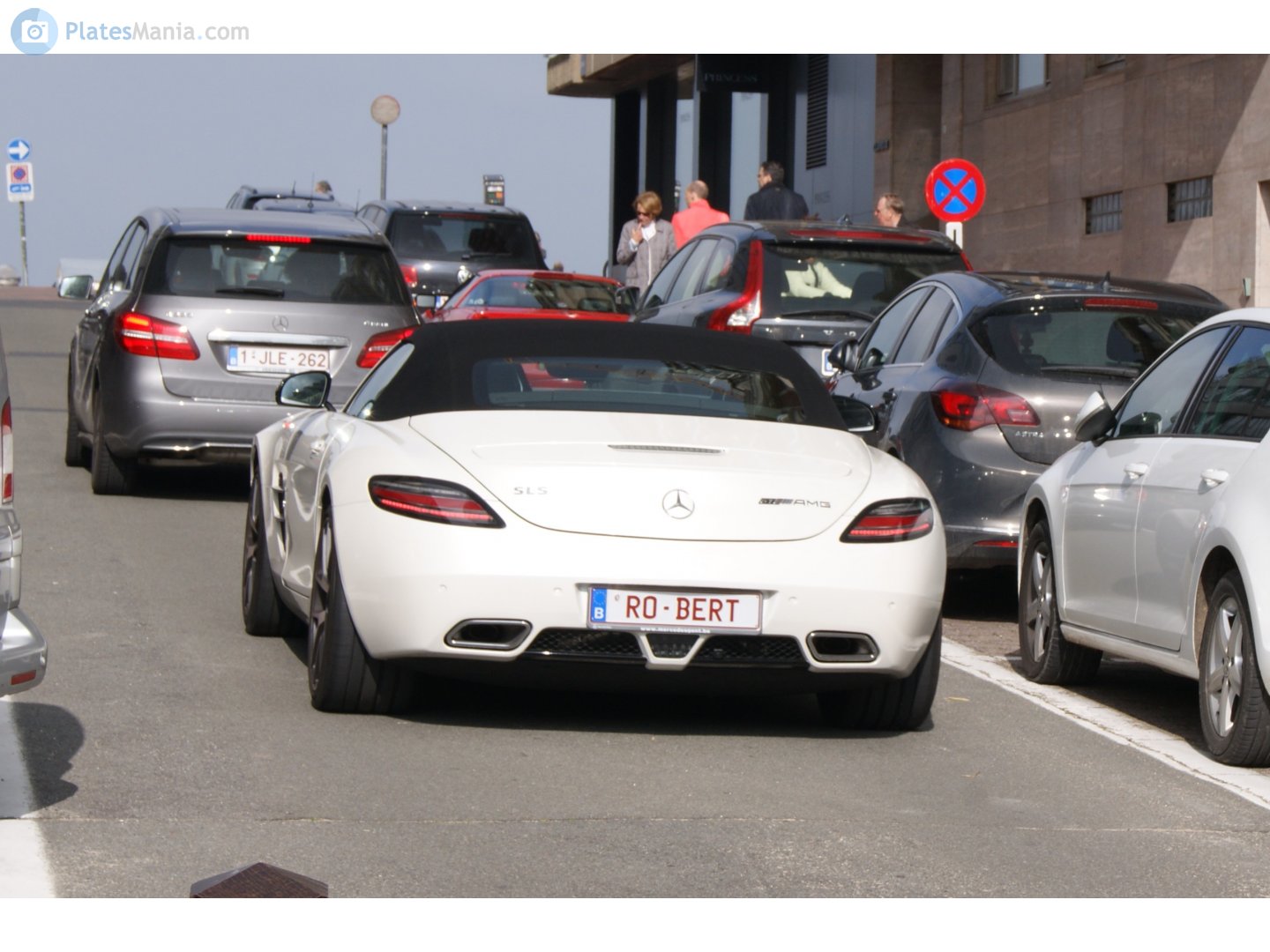 RO-BERT, Mercedes-Benz SLS AMG 1st gen Roadster (R197), 2011–2014