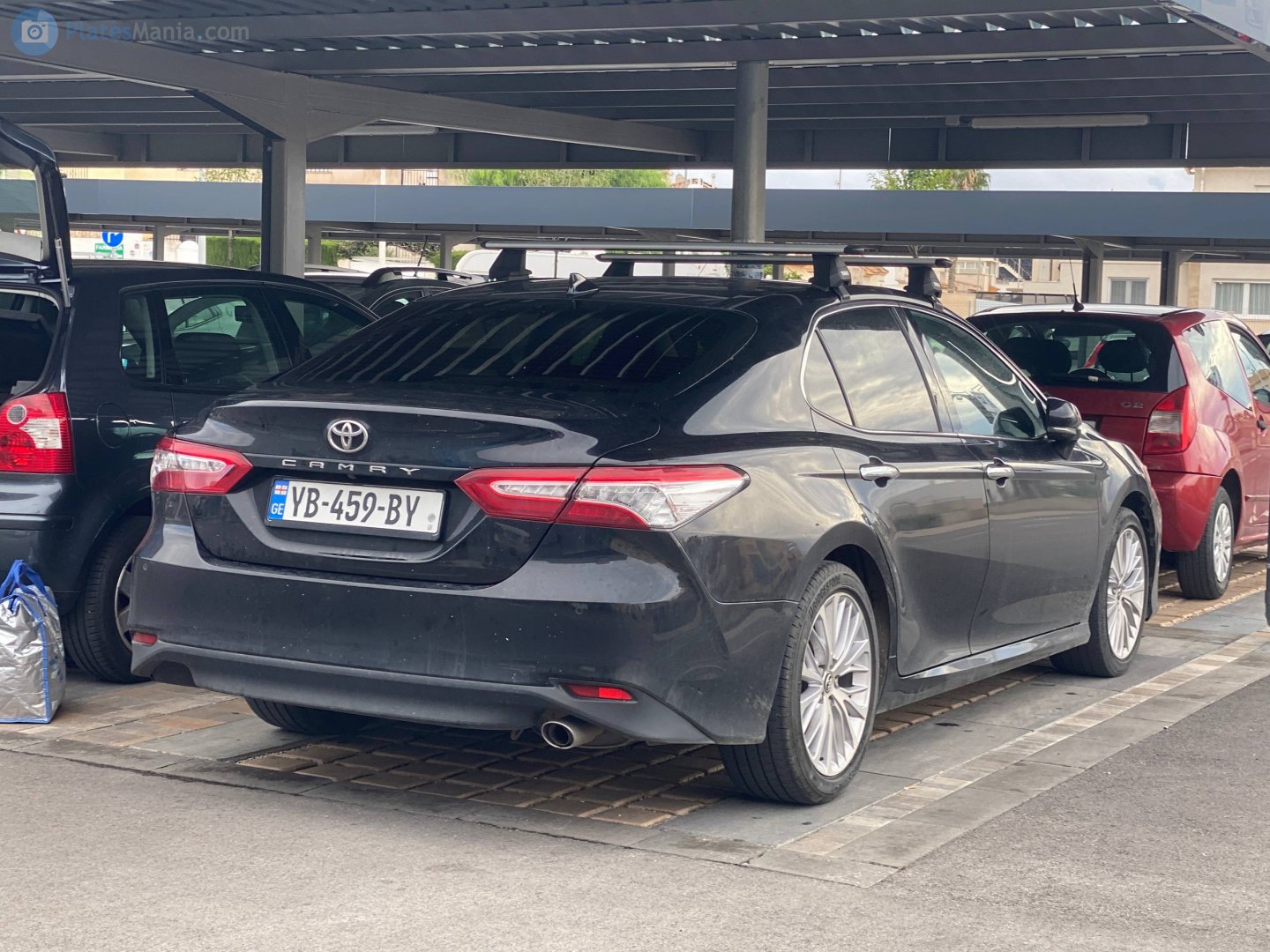 YB-459-BY, Toyota Camry 8th gen (XV70), 2017–