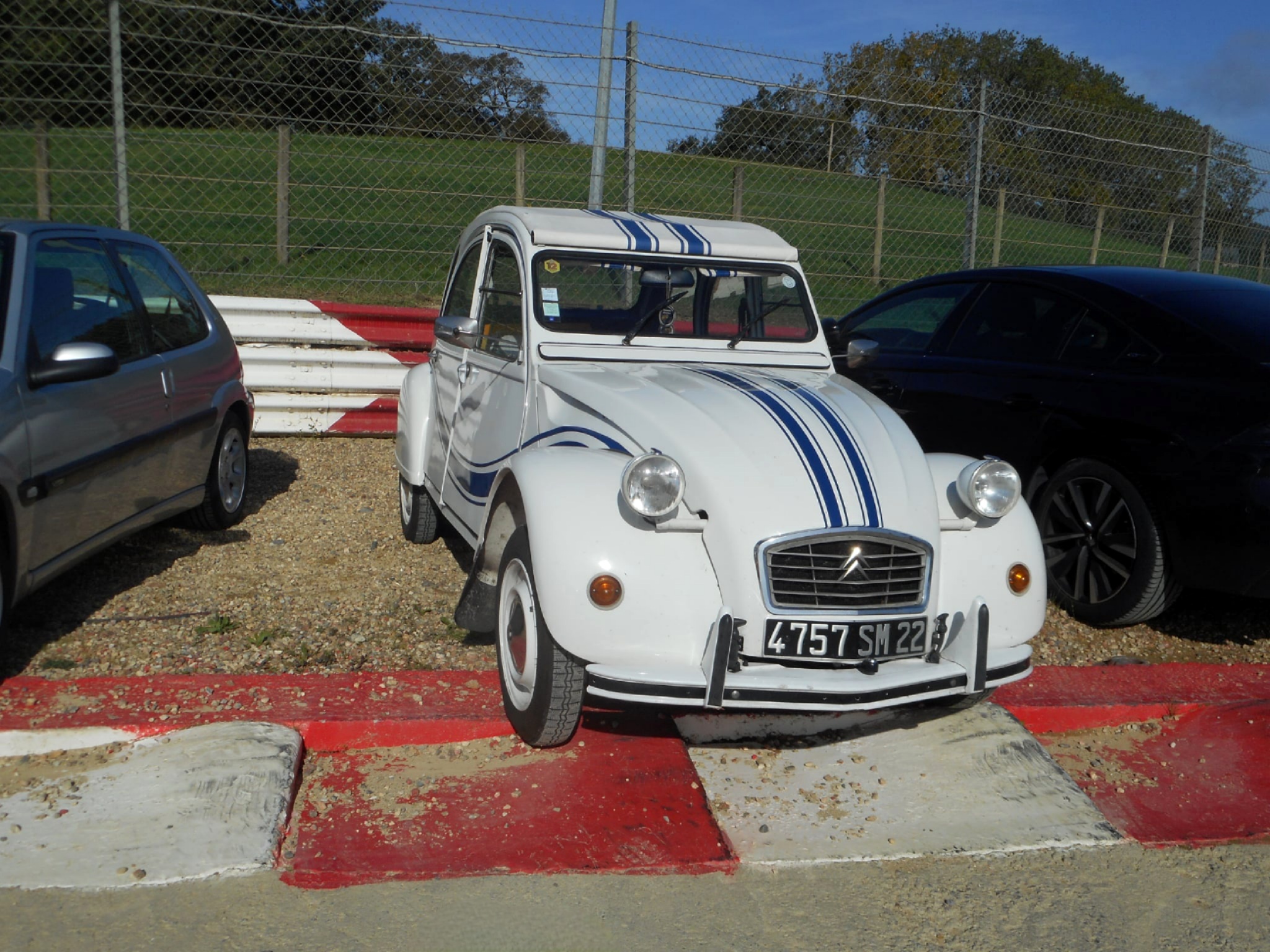 4757 SM 22, Citroёn 2CV 1st gen Sedan, 1949–1990