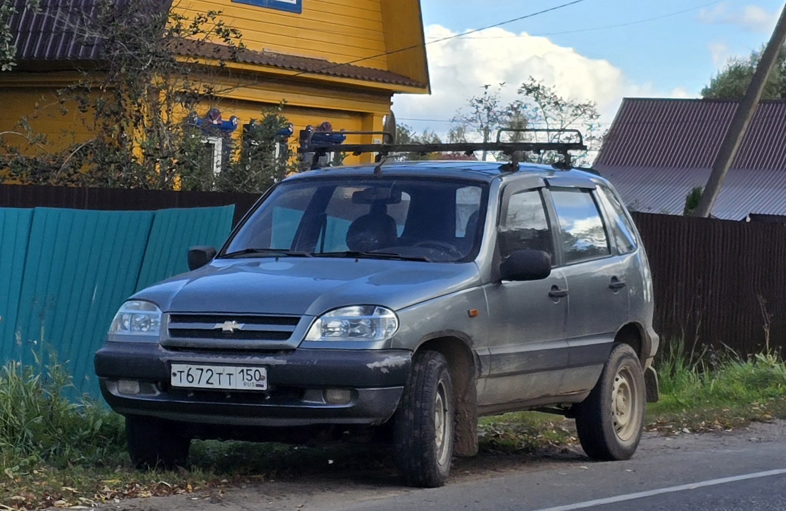 т 672 тт 150, Chevrolet 2123 Niva 