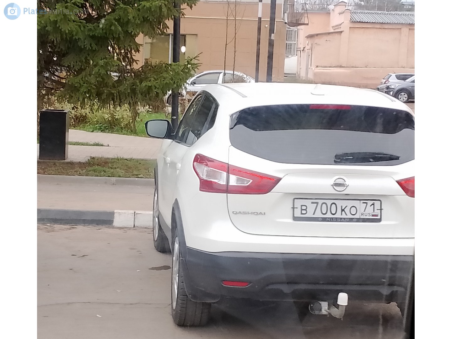 в 700 ко 71, Nissan Qashqai 2nd gen (J11), facelift, 2017–2021 (–2024 for others)