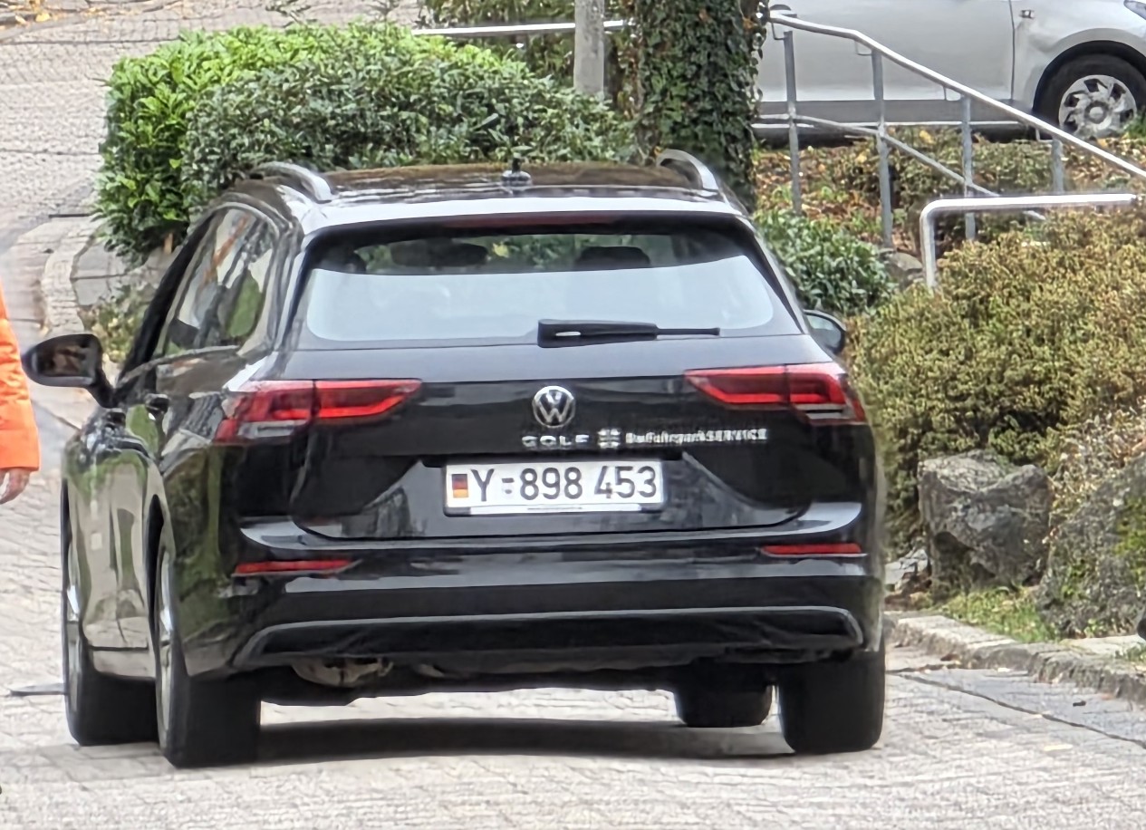 Y 898453, Volkswagen Golf 