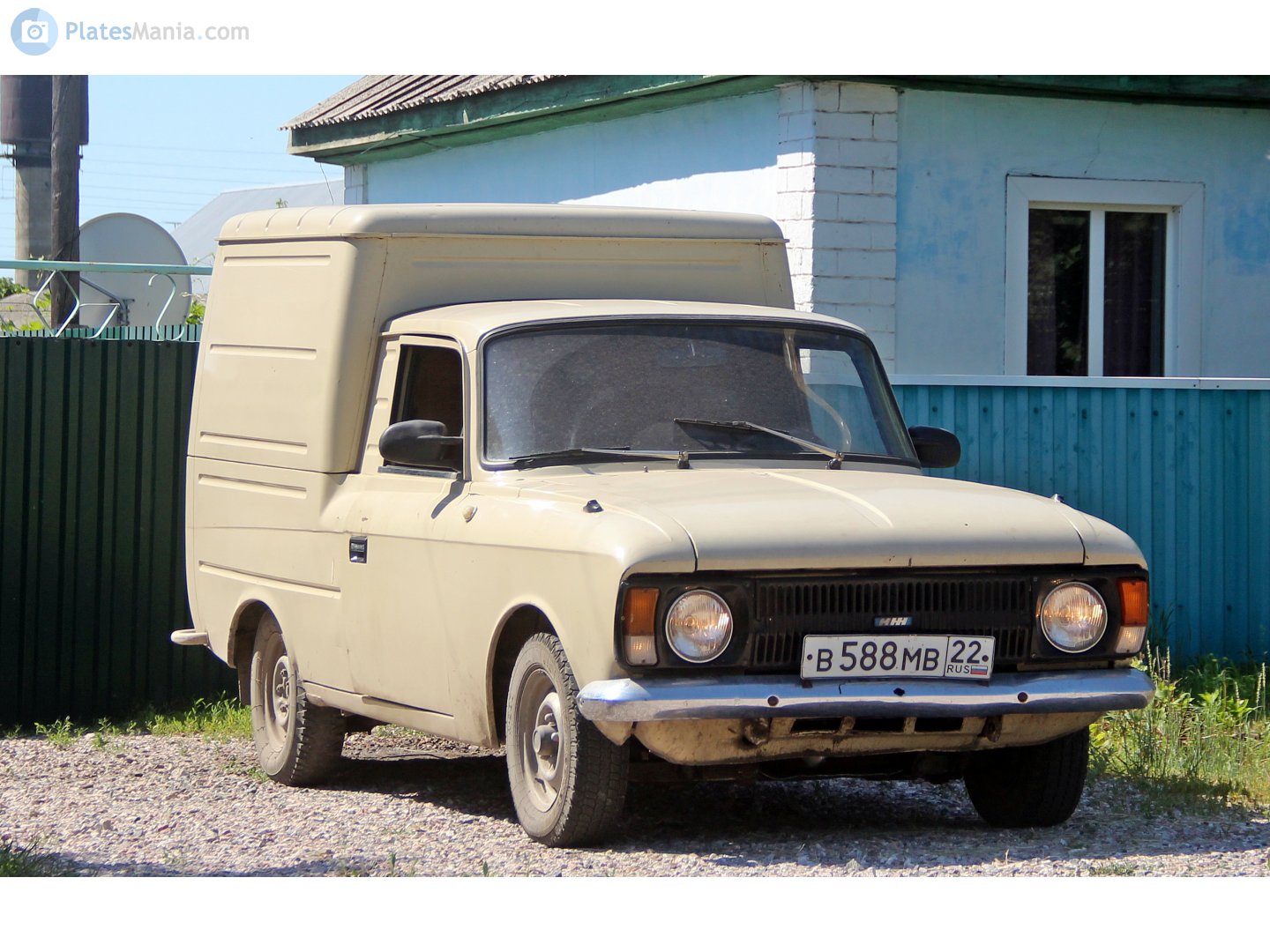 в 588 мв 22, Izh 2715 