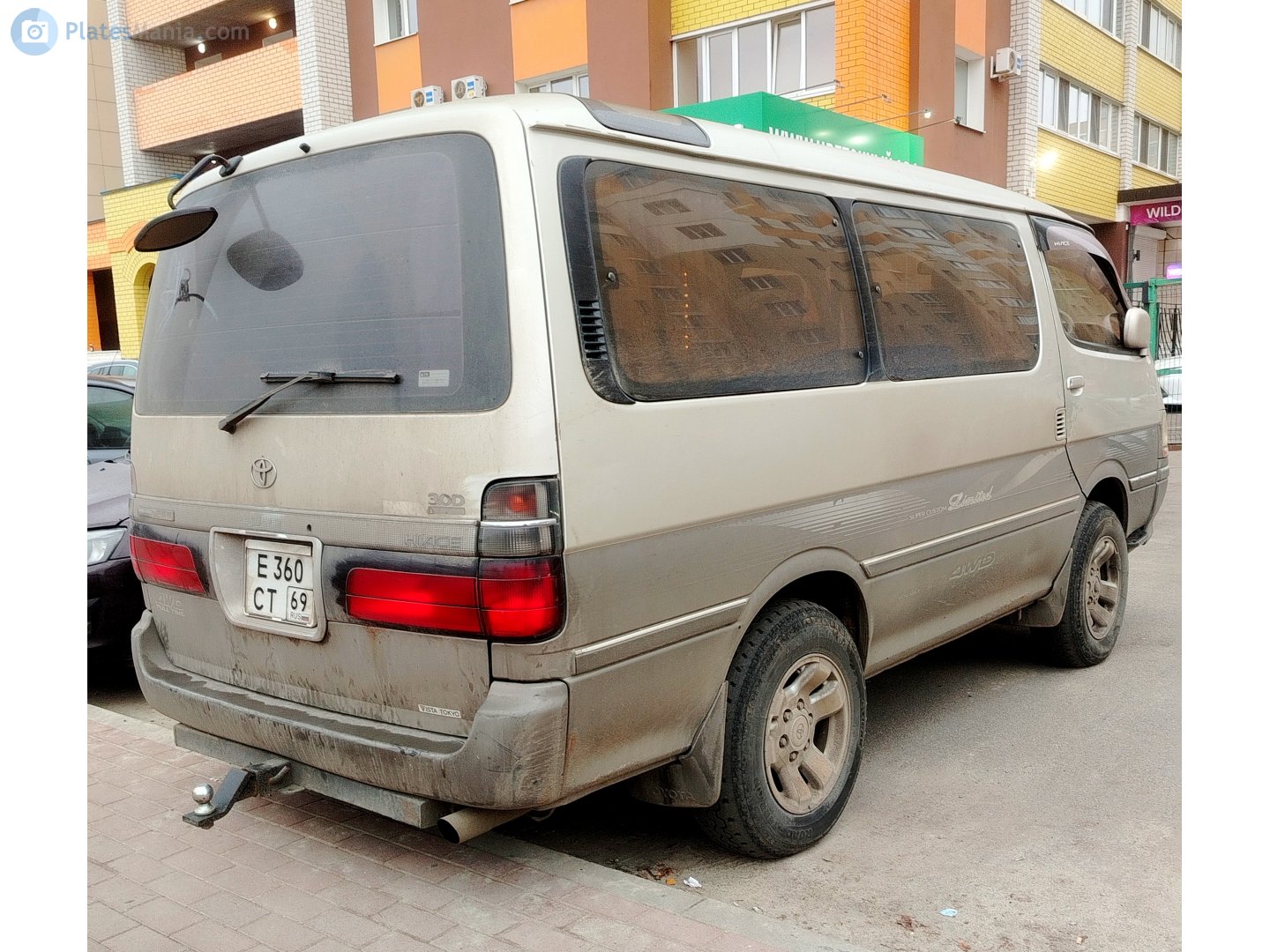 е 360 ст 69, Toyota HiAce 4th gen Van (H100), 1989–2004