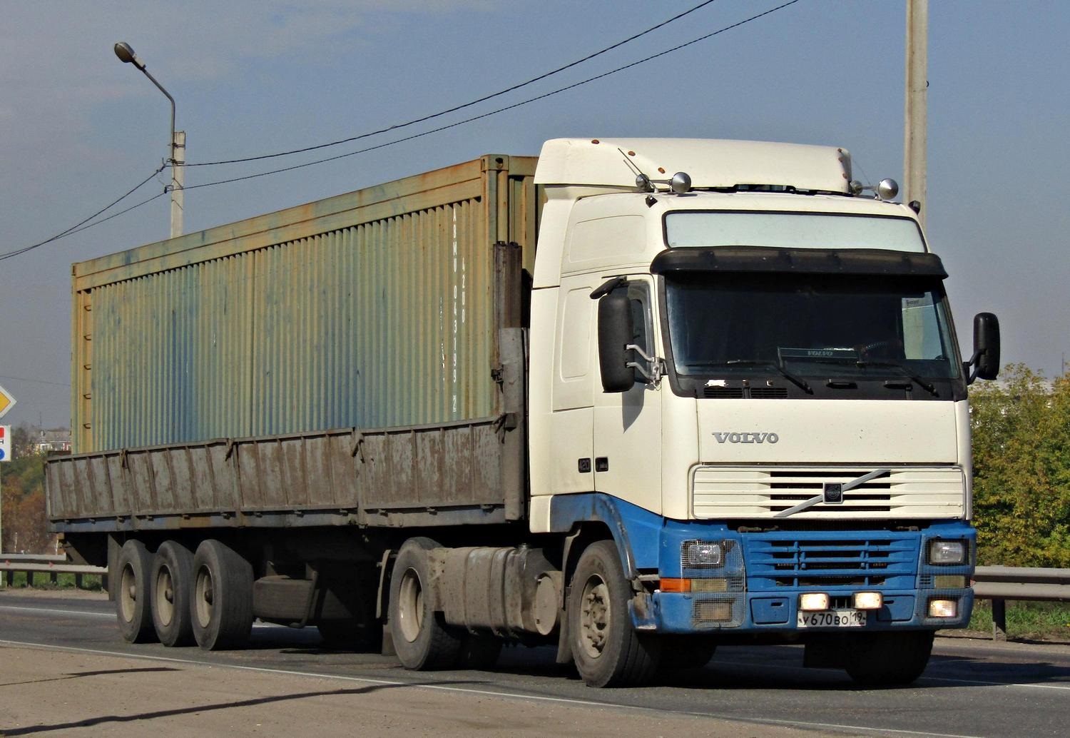 у 670 во 19, Volvo FH 1st gen, 1993–2002