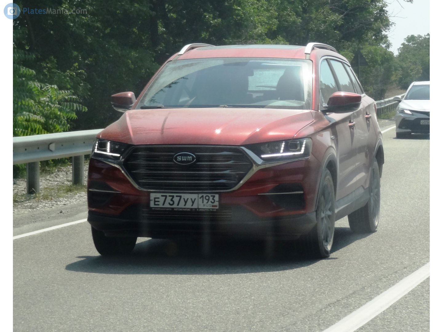 е 737 уу 193, SWM G01 