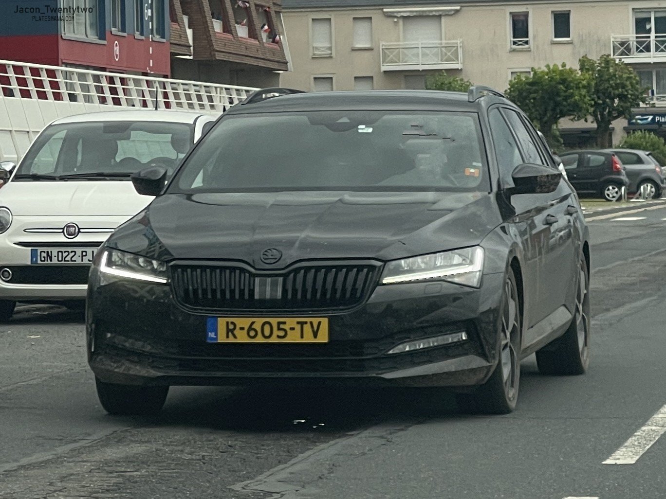 R-605-TV, Skoda Superb 3rd gen Combi (B8/3V5), facelift, 2019–2023