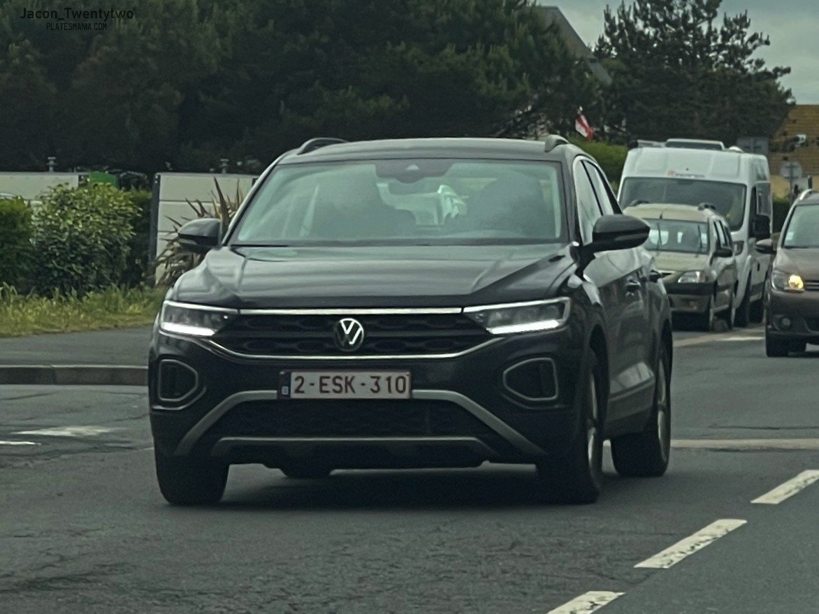 2-ESK-310, Volkswagen T-Roc 