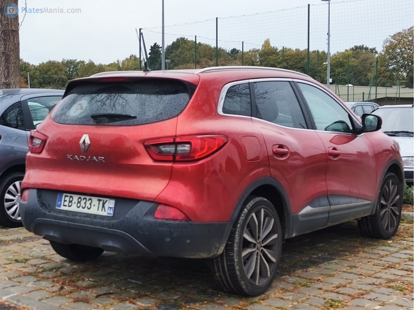 EB-833-TK, Renault Kadjar 1st gen (HFE), 2015–2018