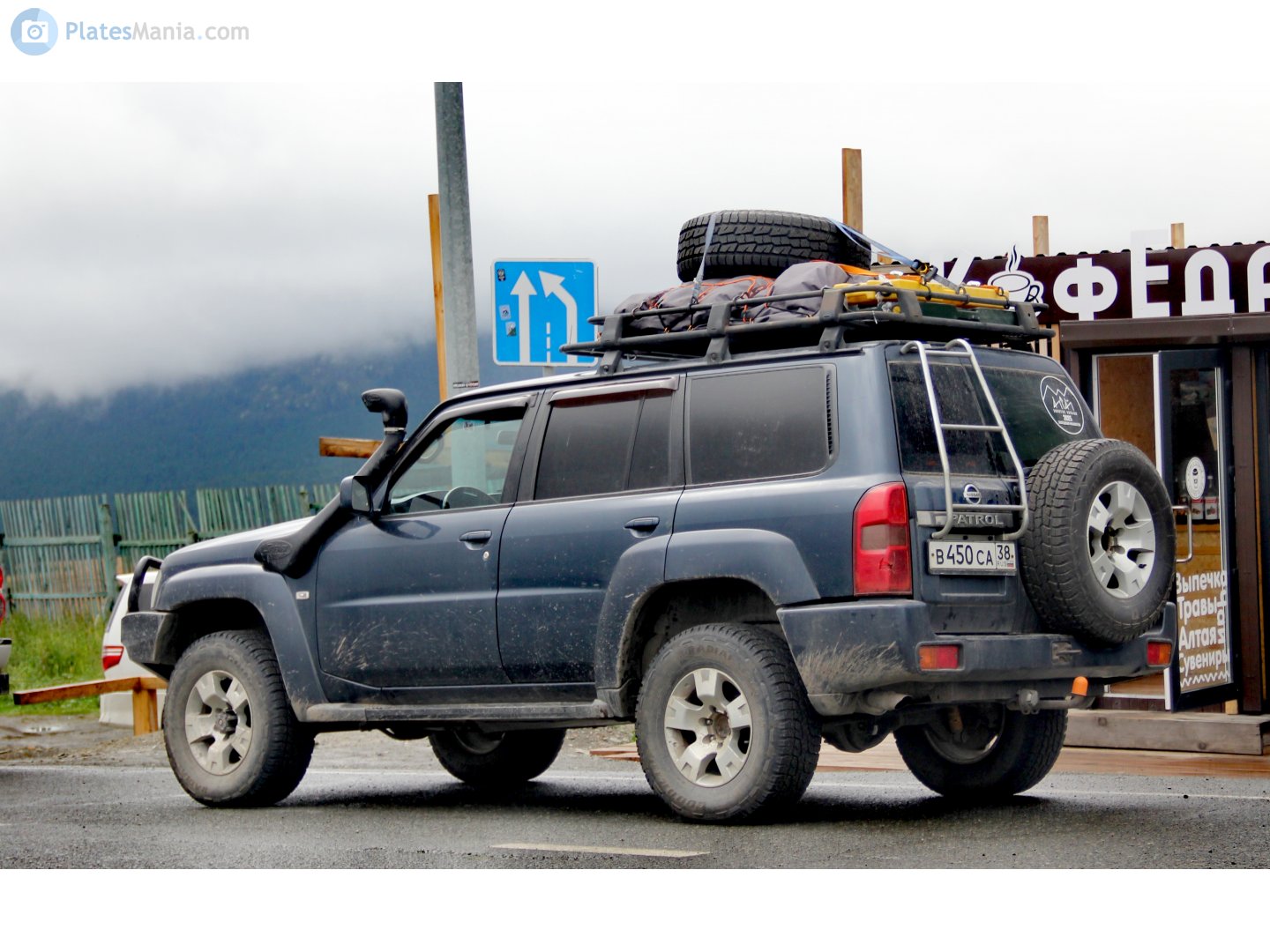 в 450 са 38, Nissan Patrol 5th gen 5-door SUV (Y61), facelift, 2004–