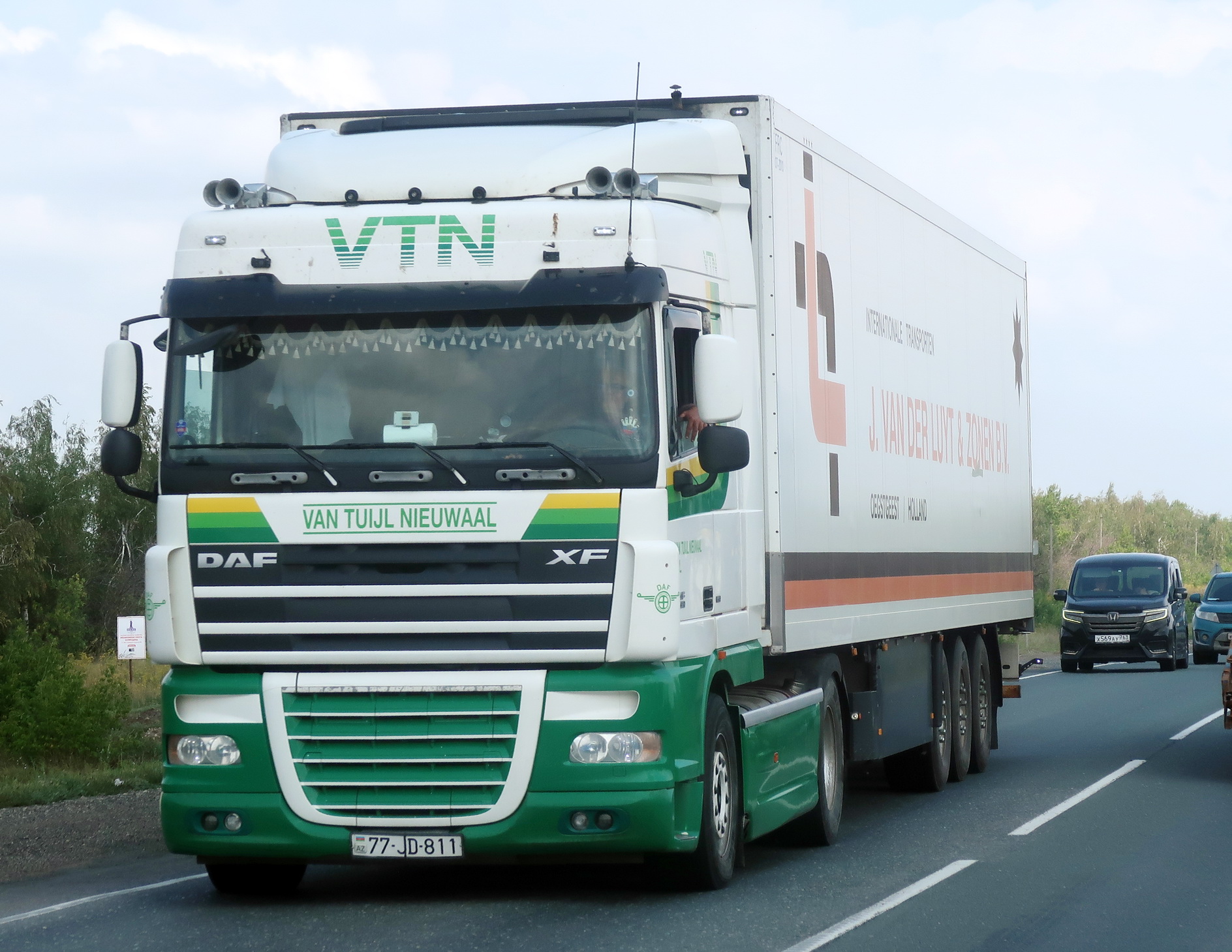 77 JD 811, DAF XF 3rd gen (XF105), 2006–2020