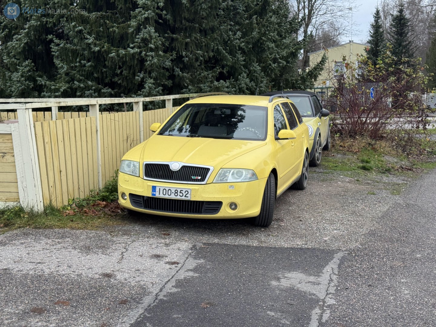 IOO-852, Skoda Octavia 2nd gen Combi (A5/1Z5), 2004–2008 (2010–2012 Tour)
