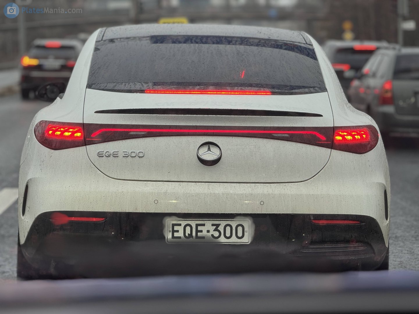 EQE-300, Mercedes-Benz EQE 1st gen Sedan (V295), 2021–