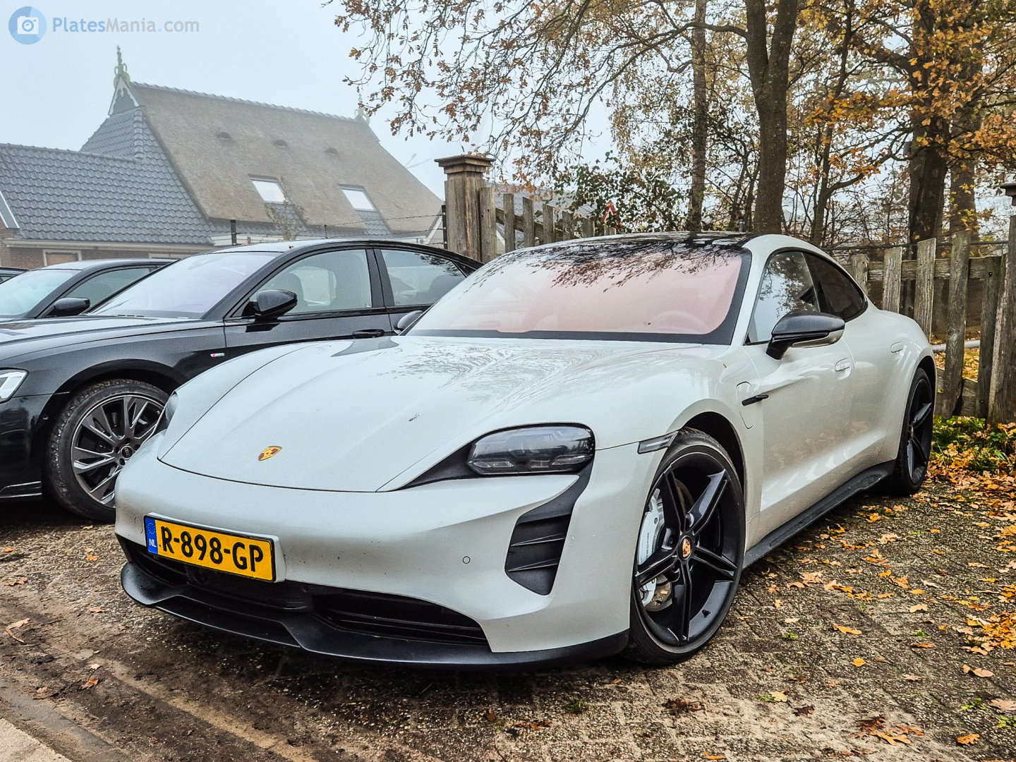 R-898-GP, Porsche Taycan 1st gen Sport Turismo (9J1), 2021–2024