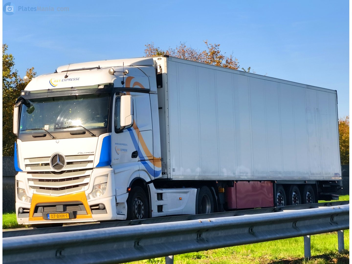 07-BHH-1, Mercedes-Benz Actros 3rd gen (MP4/MP5), 2011–