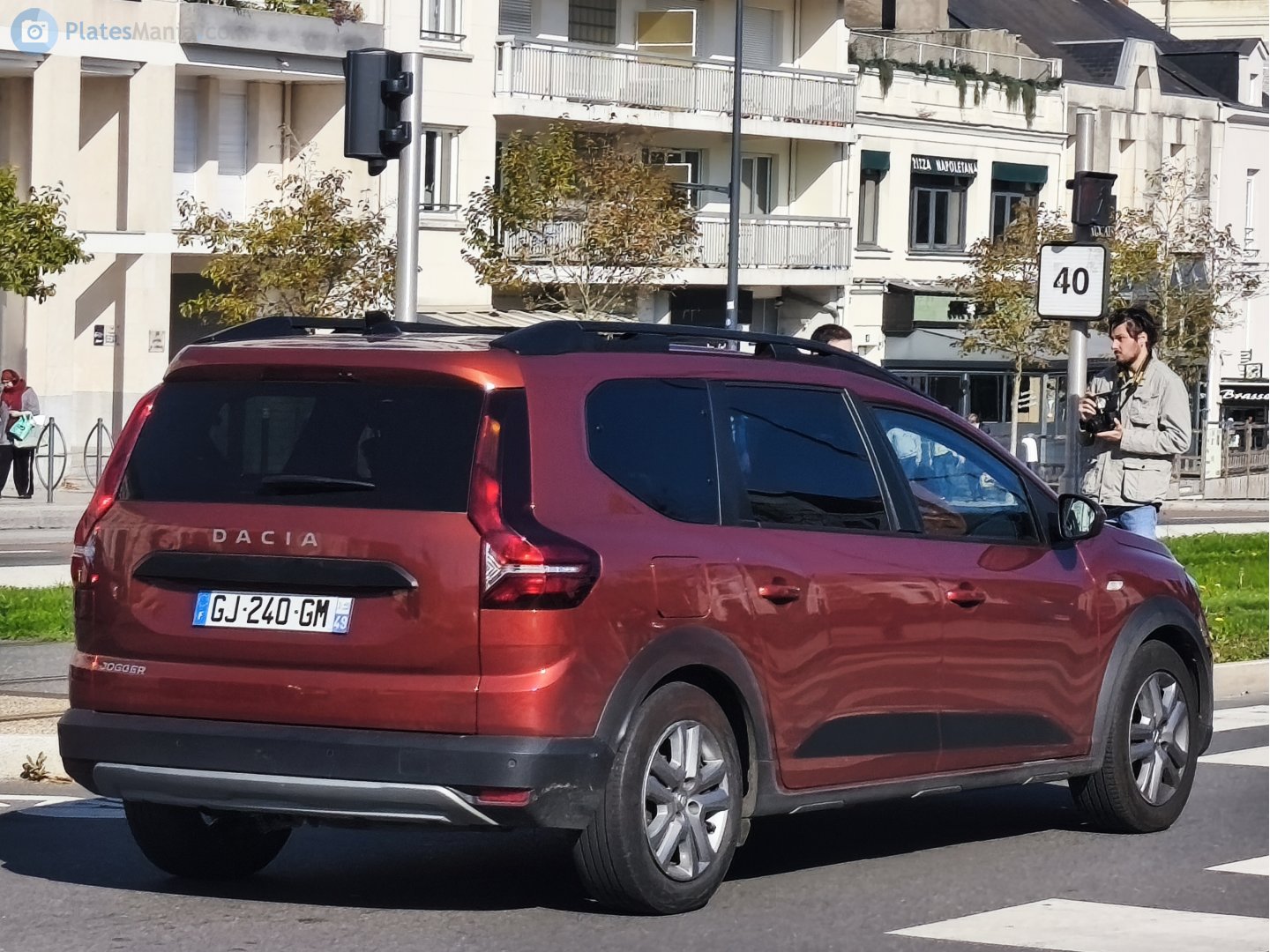 GJ-240-GM, Dacia Jogger 1st gen (RJI), 2022–