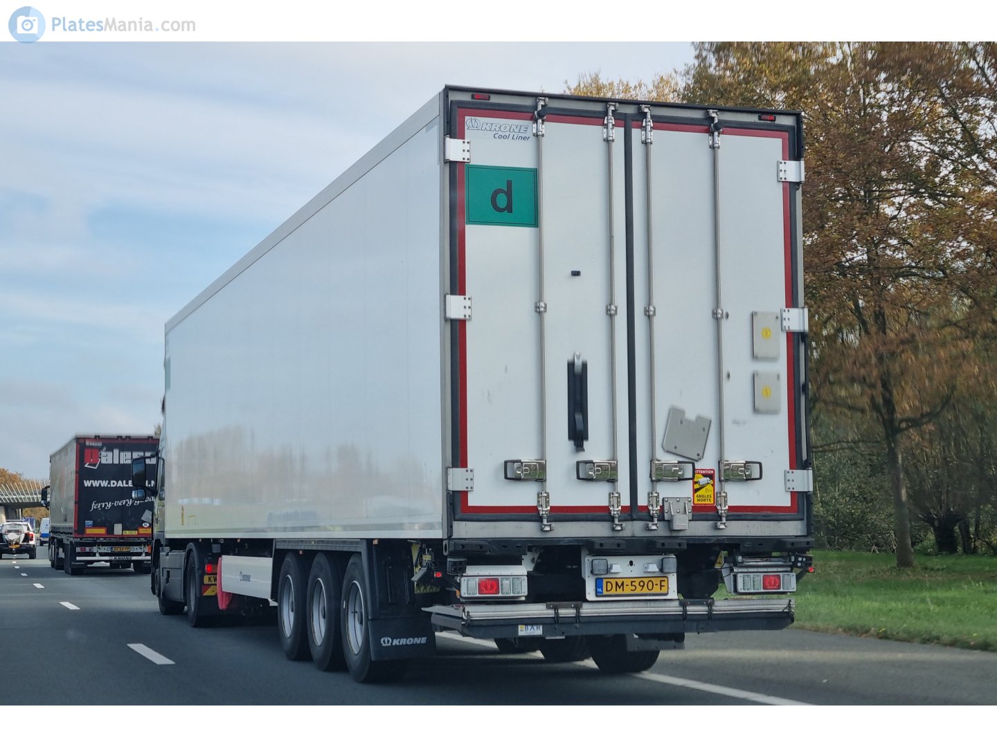 DM-590-F, Krone Cool Liner 