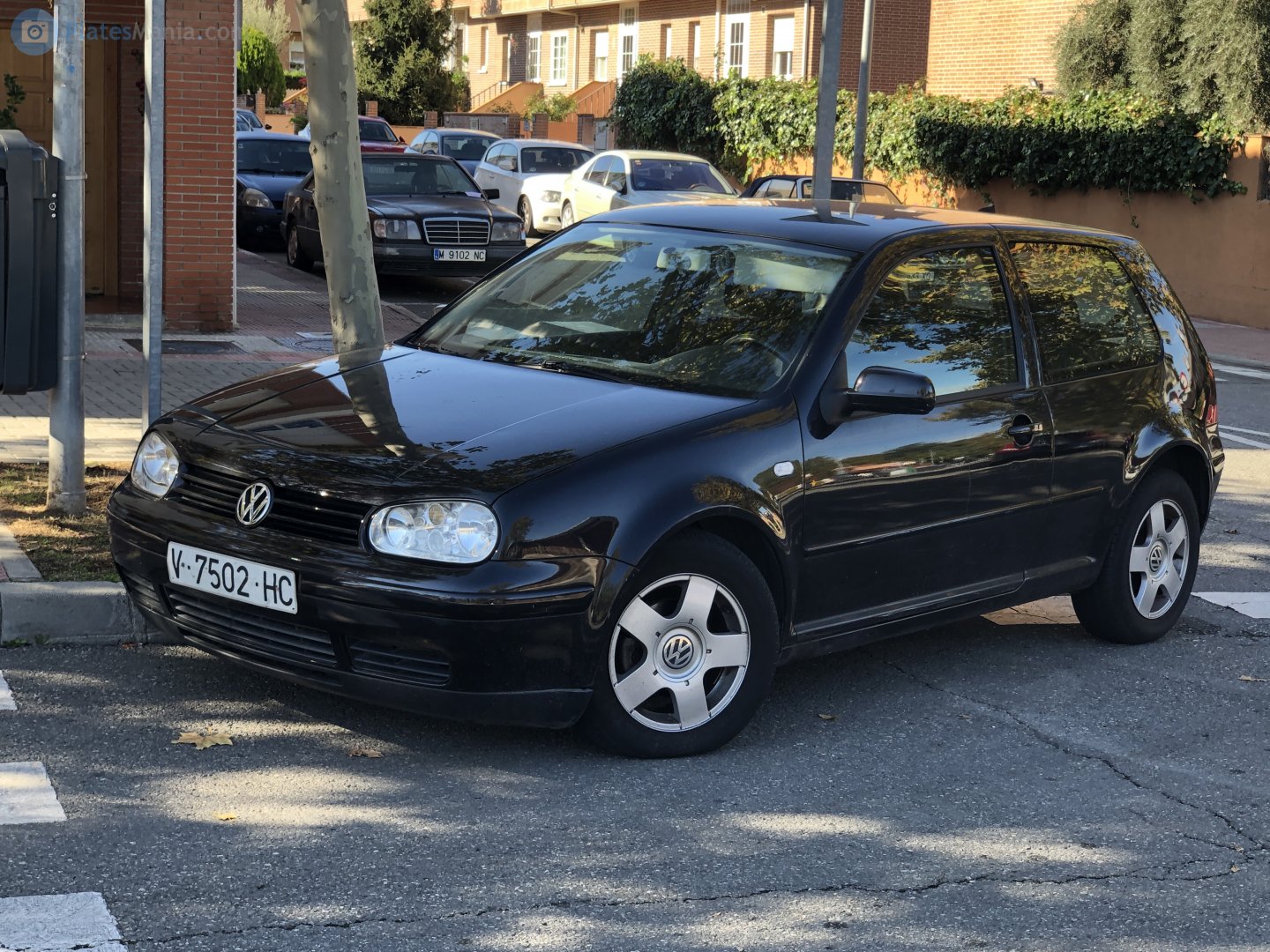 V 7502 HC, Volkswagen Golf 4th gen 3-door Hatch (1J1), 1997–2003