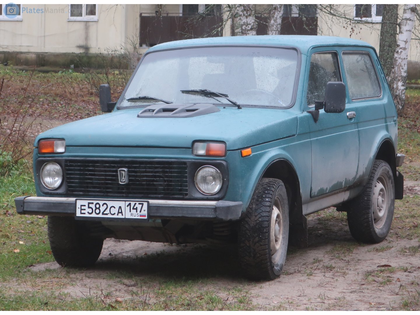е 582 са 147, Lada (VAZ) 2121 Нива 21213/21214 (Legend), 1994–