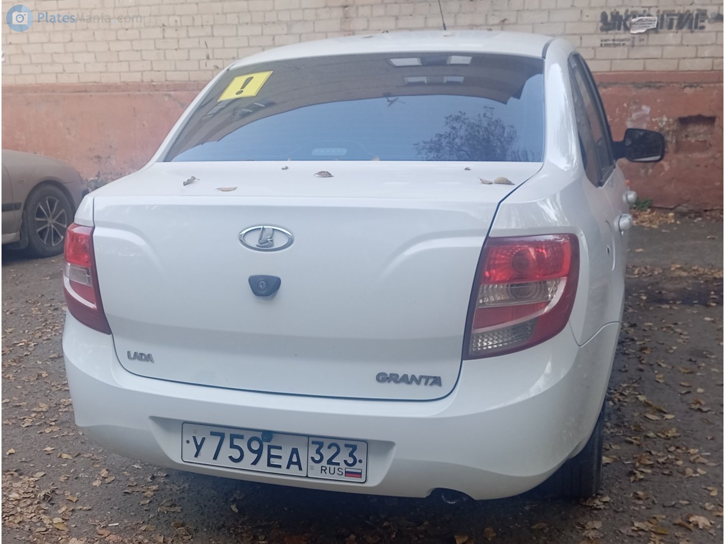 у 759 еа 323, Lada (VAZ) 2190 Granta 2190, 2011–2018