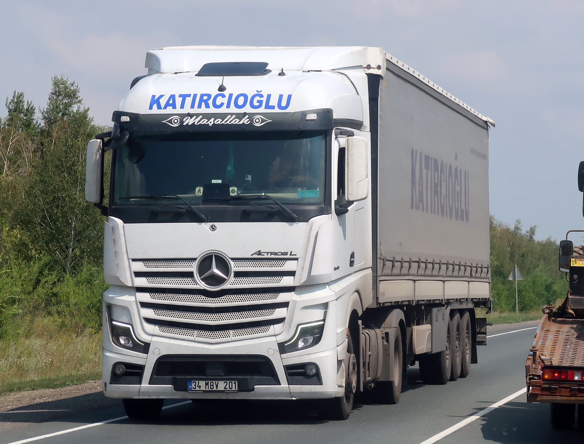 34 MBV 201, Mercedes-Benz Actros 