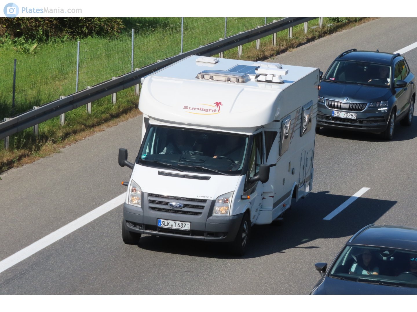 SLK T 687 (04/10), Sunlight 