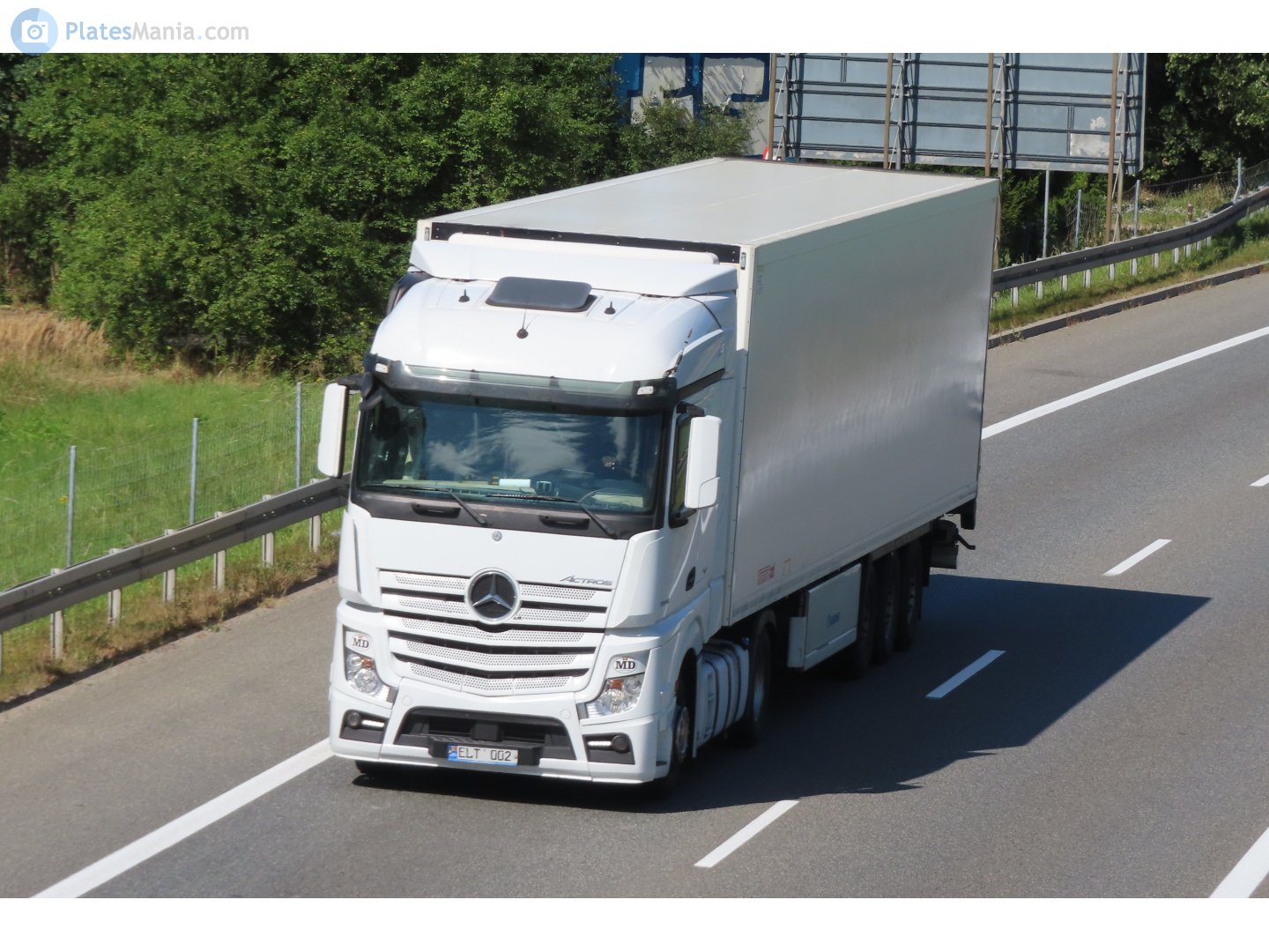 ELT 002, Mercedes-Benz Actros 