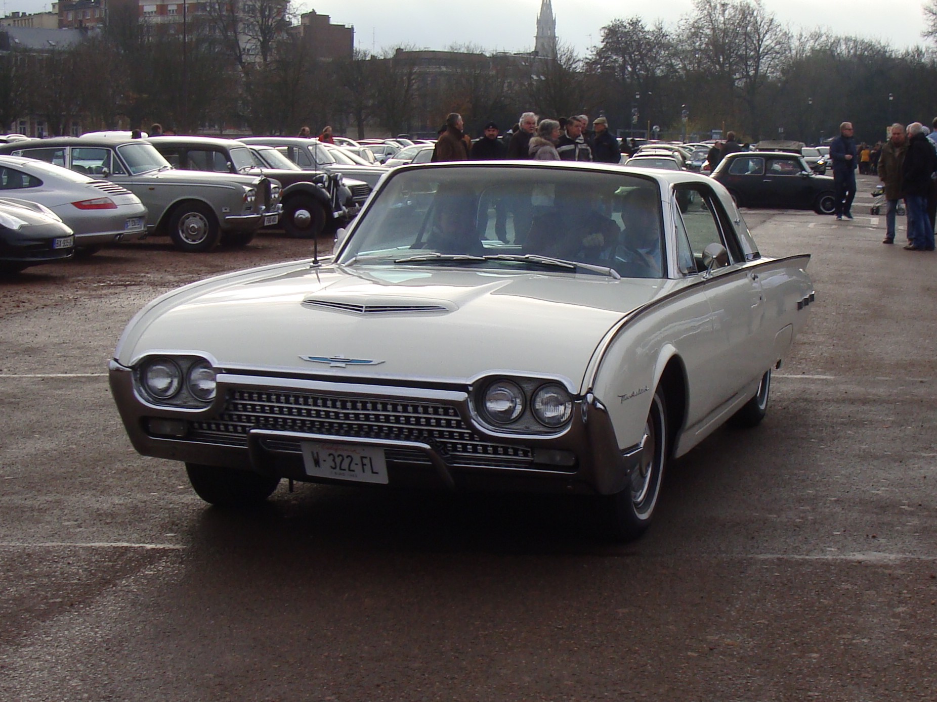 W-322-FL, Ford Thunderbird 