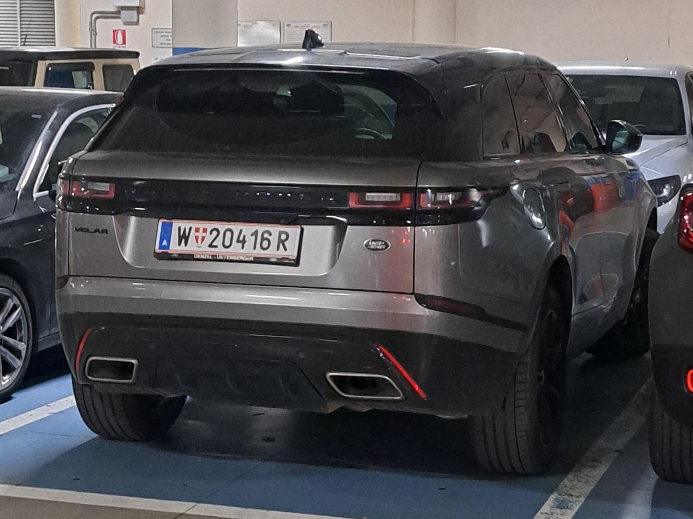 W 20416 R, Land Rover Range Rover Velar 1st gen (L560), 2017–