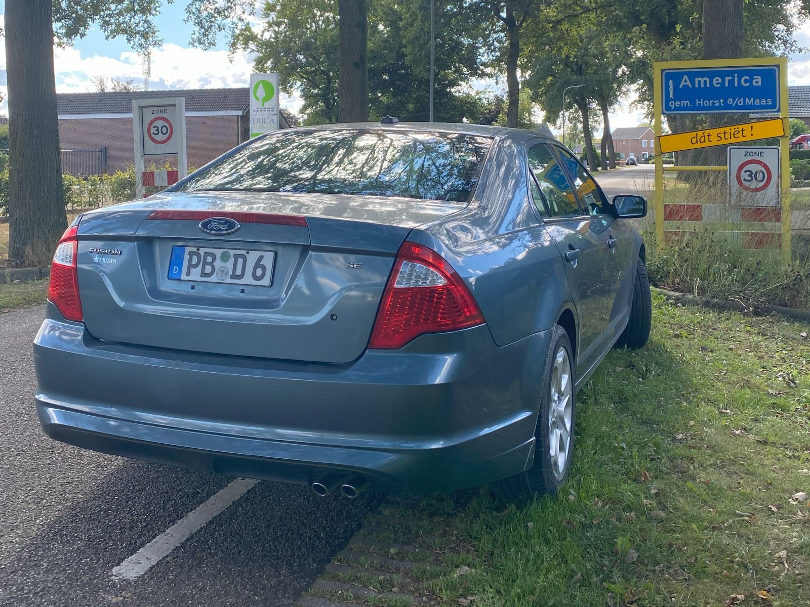 PB D 6, Ford Fusion 1st gen Sedan (CD338; NA-market), facelift, 2010–2012